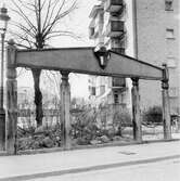 Rest av nedbrunnen fabrik. 1950-tal