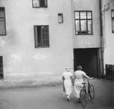 Gårdsinteriör, 1930-tal