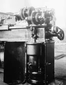 8 svarv i plåtslagarverkstaden vid CV, 1902