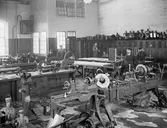 Verkmästaren i bleckslagarverkstaden vid centralverkstäderna, 1904