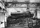Ånglok repareras i lokverkstaden, 1902-1909