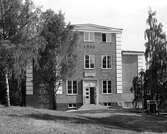 Barnsjukhuset den 20 juni 1931. Bilder från Barnsjukhusets invigning i Linköping. Invigningen av Blåklintshemmet år 1931. Bilder från Blåklintshemmets invigning år 1931.