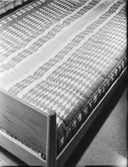 MÖNSTRADE TÄCKEN PÅ SÄNGAR