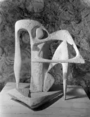 Skulptur, Kvinna med viadukter, försilvrad brons 