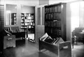 Stadsbiblioteket i gamla slöjdskolan (folkskolans tomt) före flytten 1949.