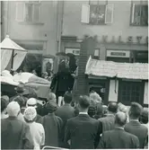 Vänersborg. Kortege på Kungsgatan