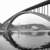 Fartyget Kongsbru vid Sandöbron

