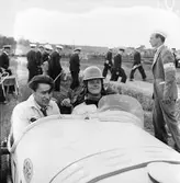 En nöjd segrare på Gelleråsen, Karlskoga. 1950-06-04