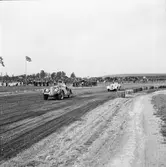 Full fart i gruset. Gelleråsen, Karlskoga. 1950-06-04