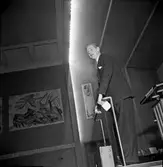 Talare i Örebro konserthus. 1945-12