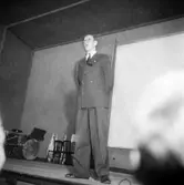 Talare i Örebro konserthus, 1945-12