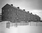 Nybyggda HSB-hus vid Ullavigatan. 1946-01