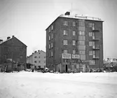 Nybyggda HSB-hus vid Ullavigatan. 1946-01