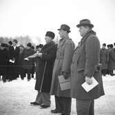 Åskådare vid hingstpremiering i Örebro, 1946-03-05