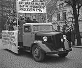 Lastbil med Nürnbergsprocessen i In Statutåget på Kungsgatan, 1946-05-01