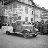 Lastbil i In Statutåget på Drottninggatan,  1946-05-01