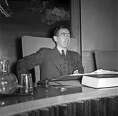 Ledare för domarkurs i Rådhuset, 1947-10-16