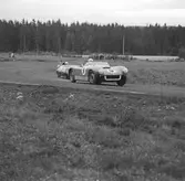 SAAB sportvagn. Gelleråsen, Karlskoga. 1957-08-26