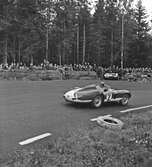 'Persbergarn' kör för seger på Gelleråsen, Karlskoga. 1957-08-26