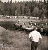 Skarp kurvtagning under Kanonloppet, Karlskoga. 1959-08-09