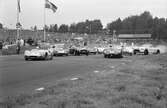 Sportvagnarna brakar iväg på Gelleråsen, Karlskoga. 1960-08-07