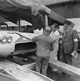 Camoradi på servicebryggan. Gelleråsen, Karlskoga. 1960-08-07