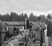 Hjulbalansering. Gelleråsen, Karlskoga. 1960-08-06