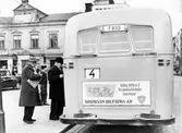 Buss nr 4 vid Järntorget, 1960-01-07