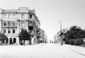 Drottninggatan mot söder från Stortorget, efter 1903
