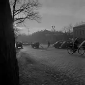 Gatusopare på Stortorget, 1957-03-04