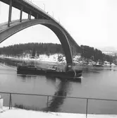 Fartyget Sylt vid Sandöbron