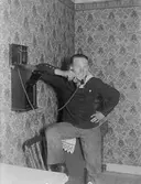 Man som pratar i telefon