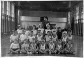 Skolklass i Nora Folkskola, 1940-tal