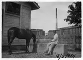 Hästen vattnas på Svea Trängkår, Älvtomtagatan, 1924