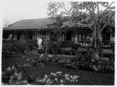 Bungalow nummer 2 i Ambernath, Indien, 1931-03-00