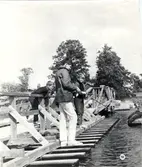 Fiske från flottbro i Frövi, 1966