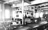 Interiör från lokverkstad, 1930-tal