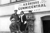 Personal vid AB Örebro Gummicentral, Slottsgatan 14, ca 1929