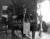 Man med priser, 1920-tal