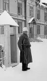 Vakt vid Badhotellet i Adolfsberg, mars 1942