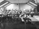 Interiör från AB Lindberg strå- & filthattfabrik, ca 1947