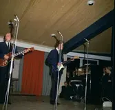 Spotnicks i Regnbågen, 1964