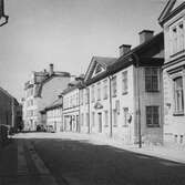 Kyrkogårdsgatan mot söder från Tomtgränd, 1957