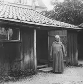 Sista hyresgästen i spöstugan, 1928