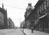Butiker på Drottninggatan, 1885 ca