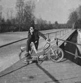 Sven med moped, 1960