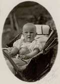 Baby i barnvagn, 1924