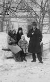 Grupp i vintermiljö, 1930-tal