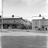 Trädgårdsgatan,  i förgrunden Stora torget.