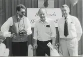 Hembygdens år, hembygdsdag på Långåker 1:3 år 1984.
Från vänster: 1. Staffan Bjerrhede, ordförande Kållereds Hembygdsförening. 2. Gunnar Hellgren, ordförande Lindome Hembygdsgille. 3. Berthold Wiklund, ordförande Mölndals Hembygdsförening.